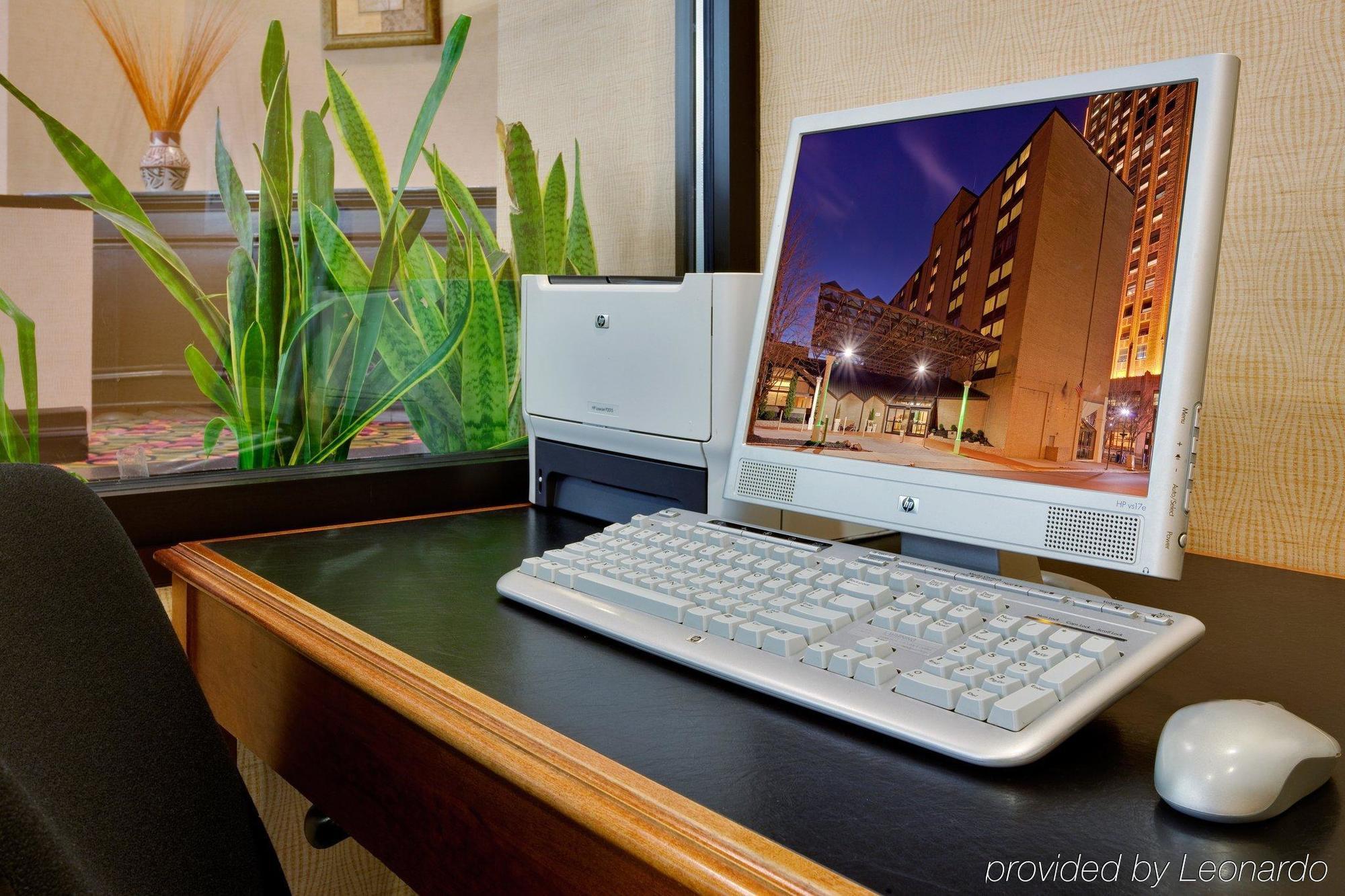 Holiday Inn Allentown Center City Exterior photo