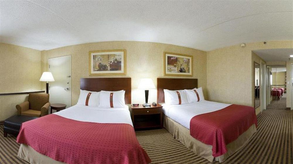 Holiday Inn Allentown Center City Exterior photo